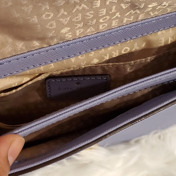 💥Kate Spade💥 Crossbody w/ Keychain Lavender - Picture 9 of 13